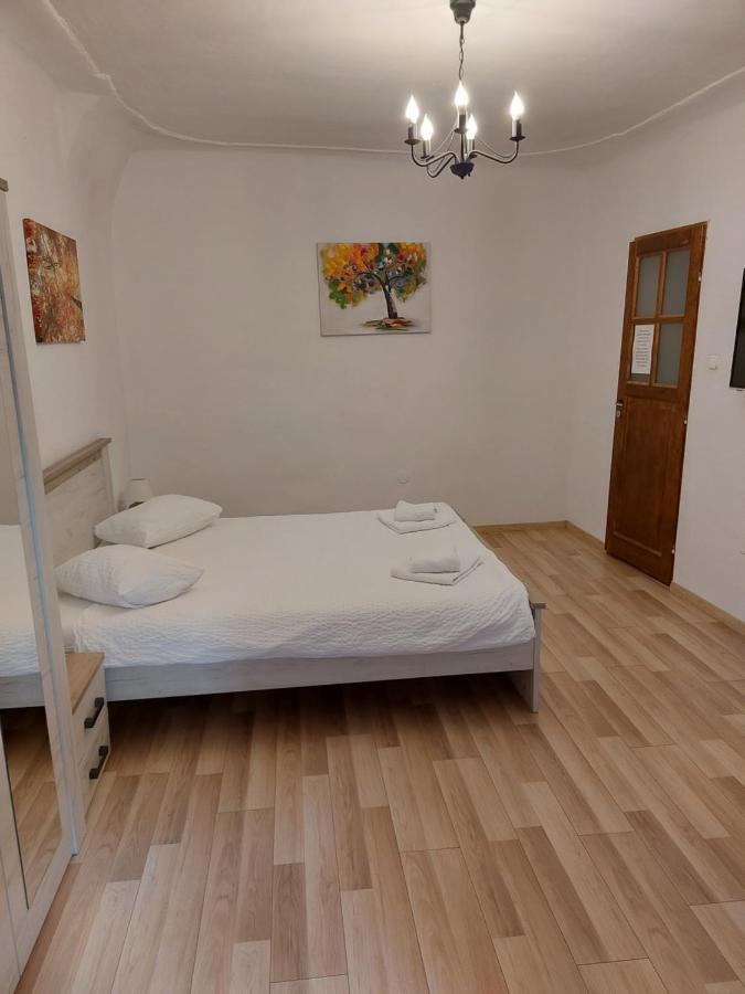 Poet Pastior Residence Sibiu Exterior photo