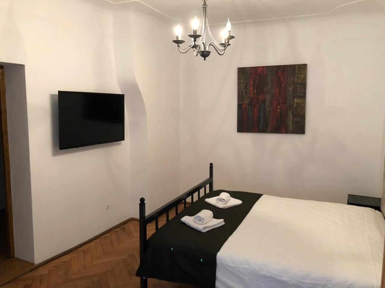 Poet Pastior Residence Sibiu Exterior photo